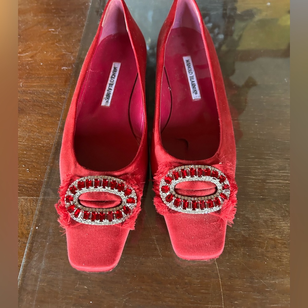 Manolo Blahnik Silk Crystal Buckle Flats EU 40